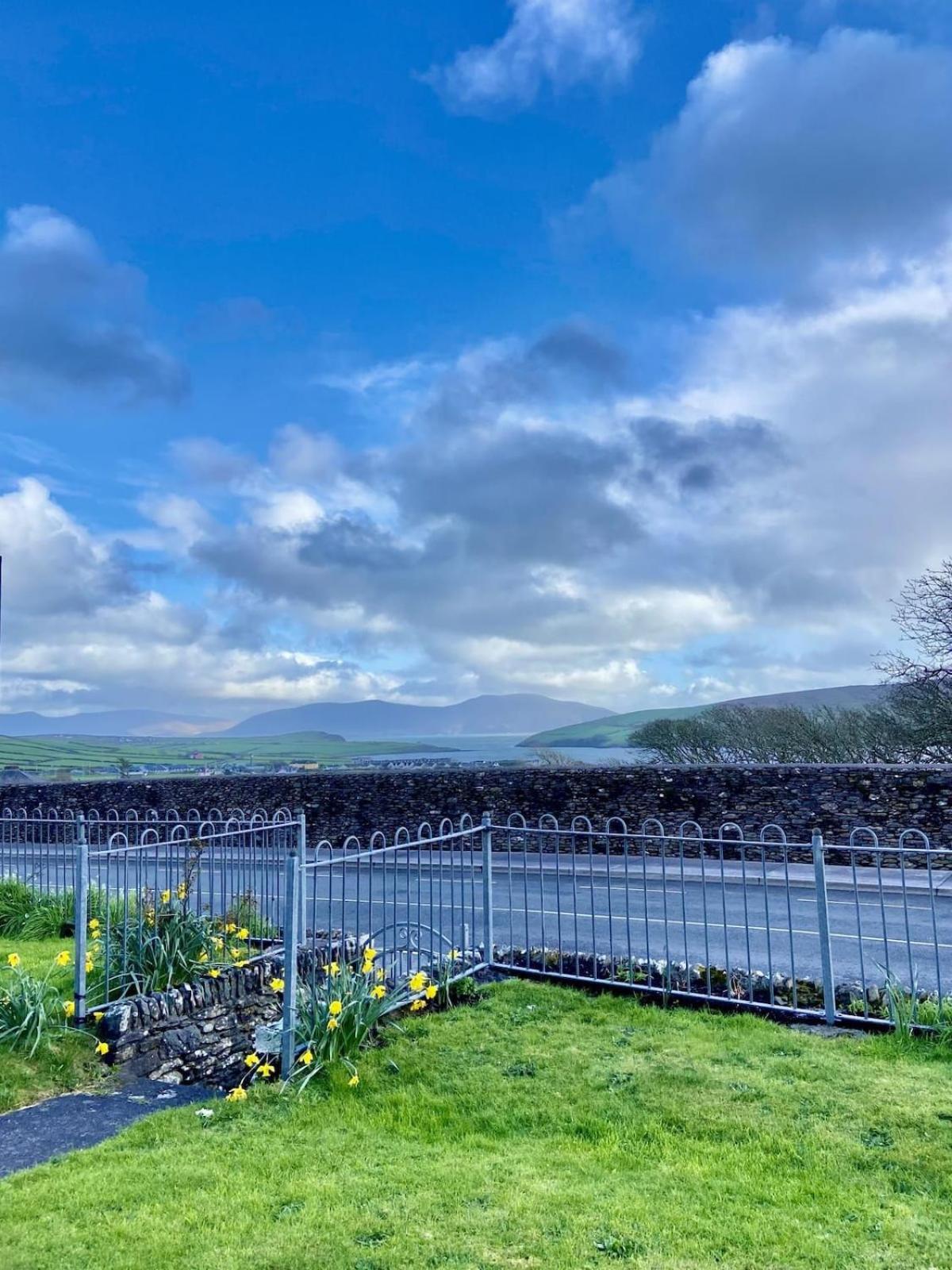 The Star Inn Dingle Exterior photo